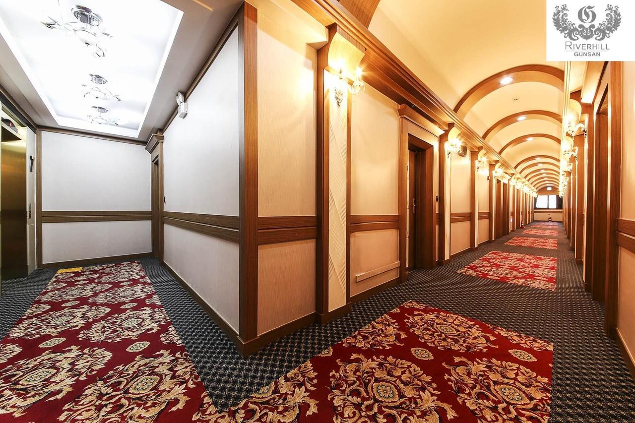 Gunsan River Hill Tourist Hotel Exterior foto